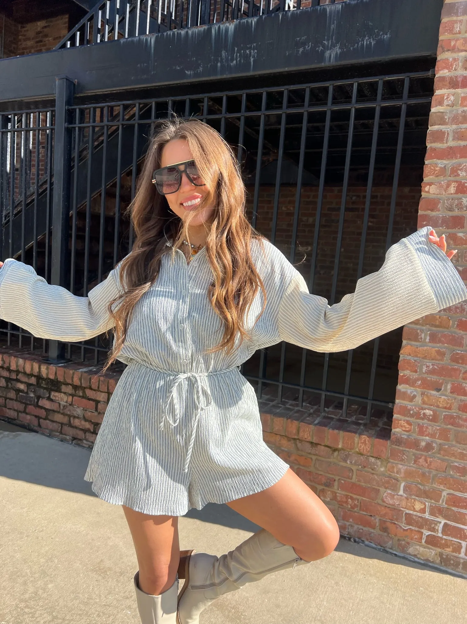 Sadie & Sage | In the Clouds Striped Contrast Romper Cream Navy