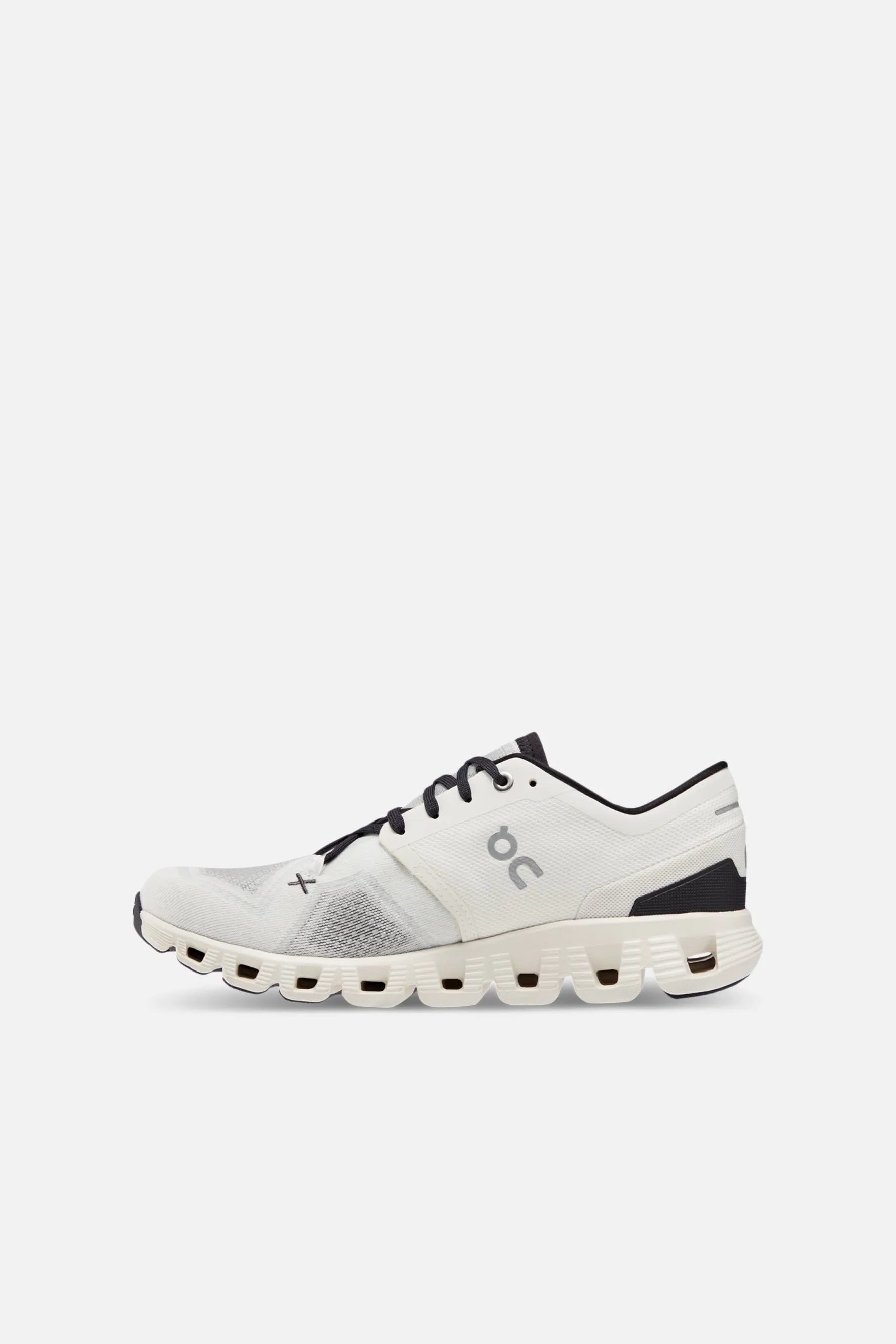Women's Cloud X 3 - White/black